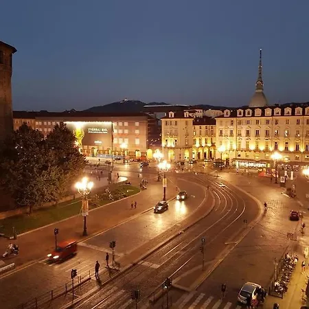 Il Re Di Zona Della Citta 아파트